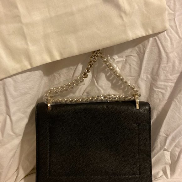 Kate Spade w/Gold Shoulder Chain - Picture 2 of 5